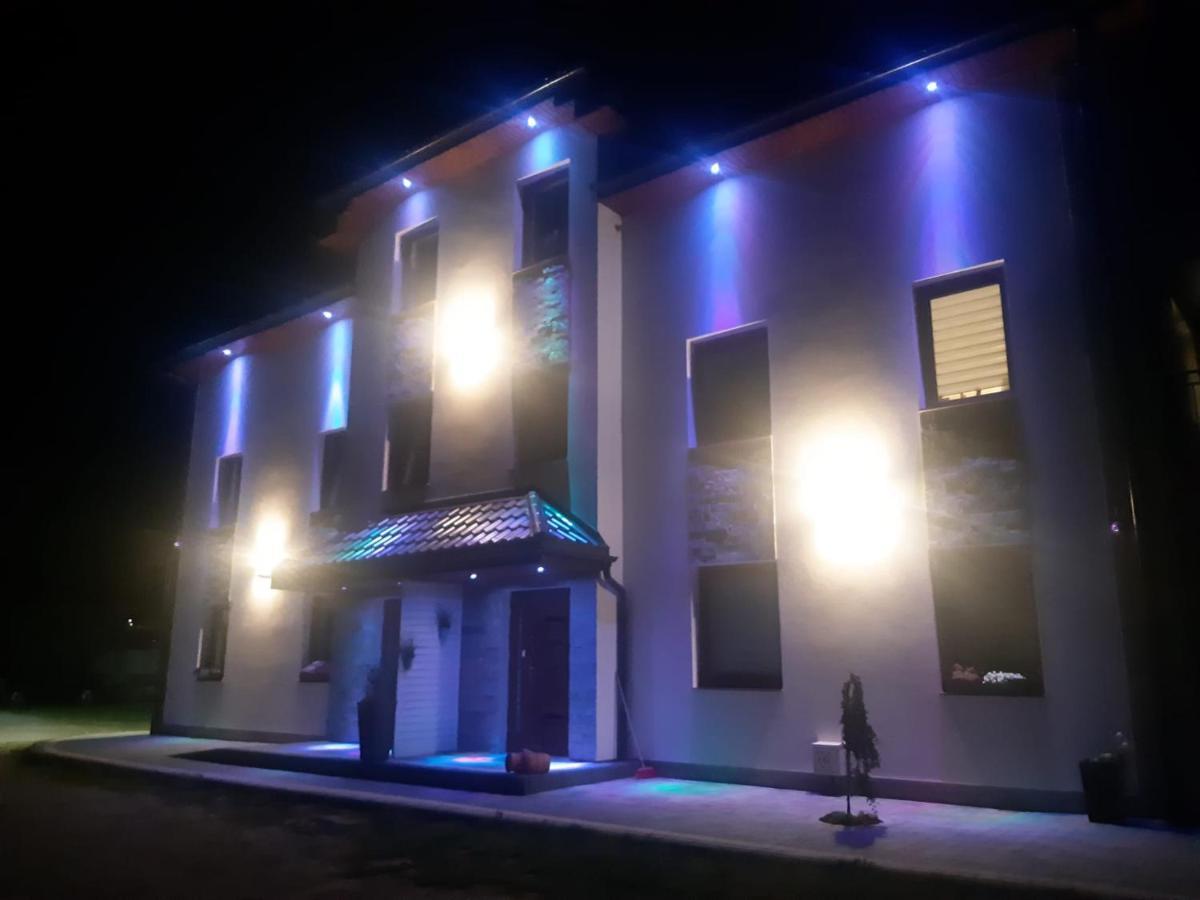 Villa Laguna レバ エクステリア 写真